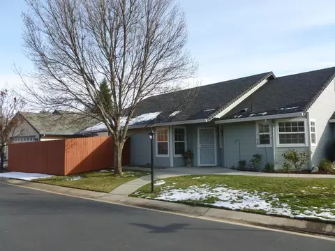 305 Mammoth Path, Redding, CA 96003 photo 1