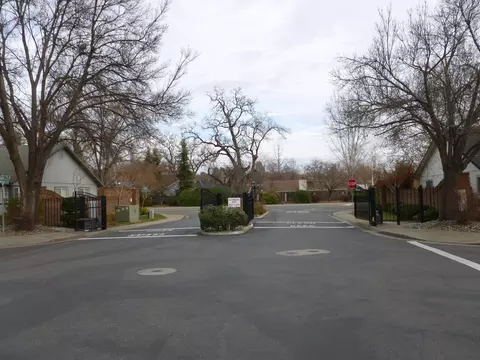 305 Mammoth Path, Redding, CA 96003 photo 38