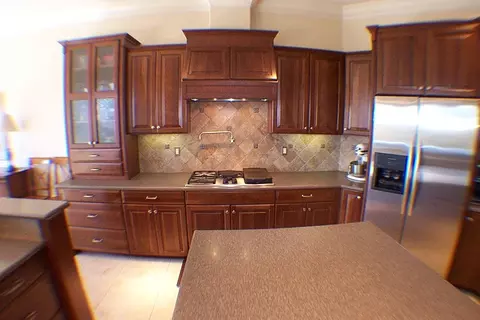 845 Coggins, Redding, CA 96003 photo 13