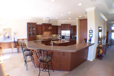 845 Coggins, Redding, CA 96003 photo 7