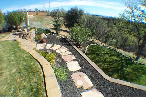 845 Coggins, Redding, CA 96003 photo 42