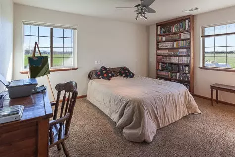 7540 Anaheim, Gerber, CA 96035 photo 17