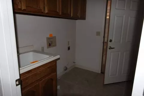 3858 Siskiyou St, Redding, CA 96003 photo 12