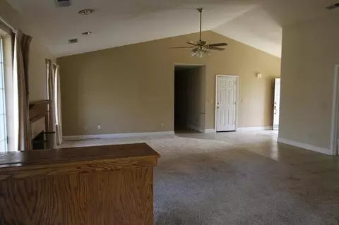 3858 Siskiyou St, Redding, CA 96003 photo 13