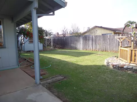 2452 Capella St, Redding, CA 96002 photo 11