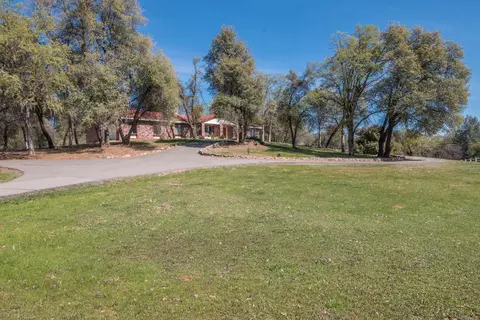13489 Tierra Oaks Dr, Redding, CA 96003 photo 27