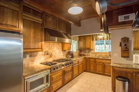 745 Cascade Ct, Redding, CA 96001 photo 12