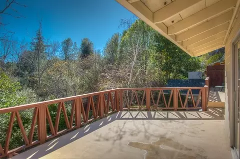 745 Cascade Ct, Redding, CA 96001 photo 31