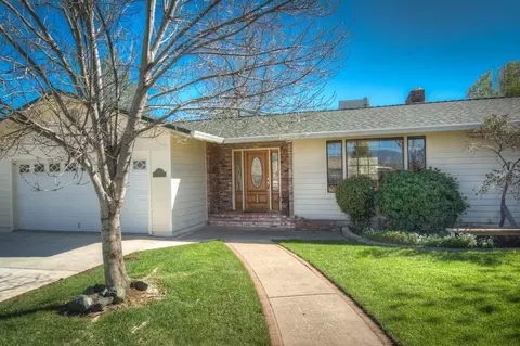 745 Cascade Ct, Redding, CA 96001 photo 1