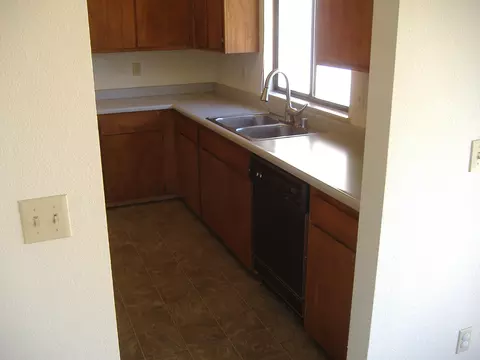 1287 Nighthawk Ln, Redding, CA 96003 photo 8