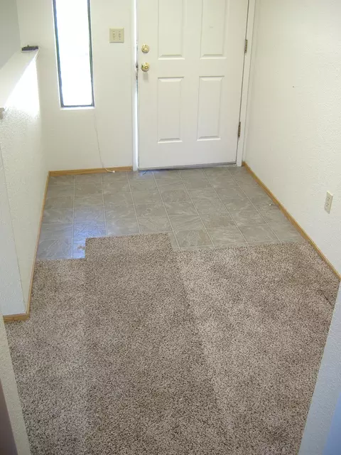 1287 Nighthawk Ln, Redding, CA 96003 photo 4