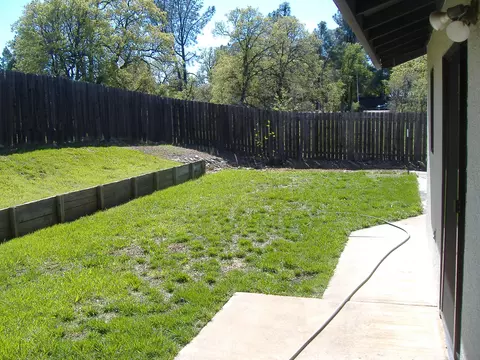 1287 Nighthawk Ln, Redding, CA 96003 photo 16