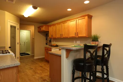 3387 Oak St, Anderson, CA 96007 photo 5