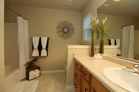3387 Oak St, Anderson, CA 96007 photo 9