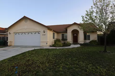 3387 Oak St, Anderson, CA 96007 photo 1