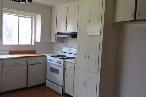 20562 Sunset Ln, Redding, CA 96002 photo 6
