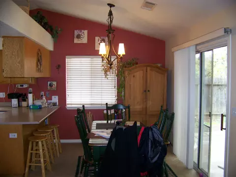 2504 Yana Ave, Redding, CA 96002 photo 4