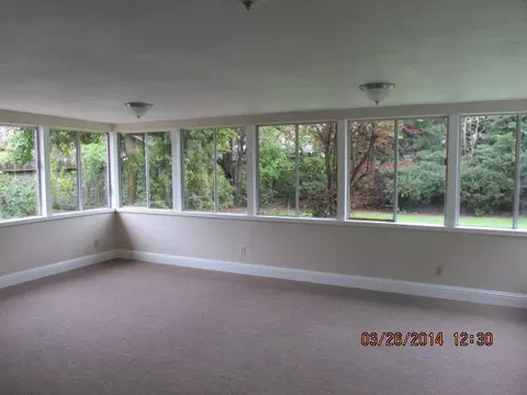 2093 Galaxy Way, Redding, CA 96002 photo 5