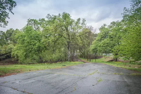 16281 Plateau Cir, Redding, CA 96001 photo 9