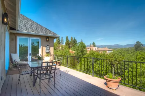 824 Peri Dr, Redding, CA 96001 photo 27