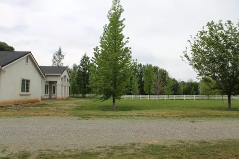 19191 W Niles Ln, Redding, CA 96002 photo 11
