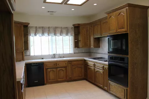 19191 W Niles Ln, Redding, CA 96002 photo 32