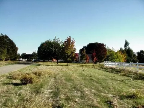 19191 W Niles Ln, Redding, CA 96002 photo 8