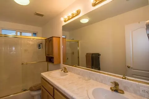 836 Fountain Cir, Redding, CA 96003 photo 17