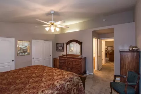 836 Fountain Cir, Redding, CA 96003 photo 16