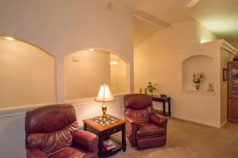 836 Fountain Cir, Redding, CA 96003 photo 3