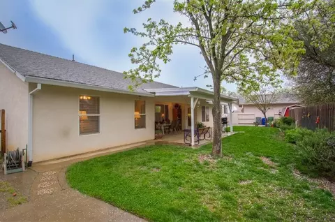 836 Fountain Cir, Redding, CA 96003 photo 29