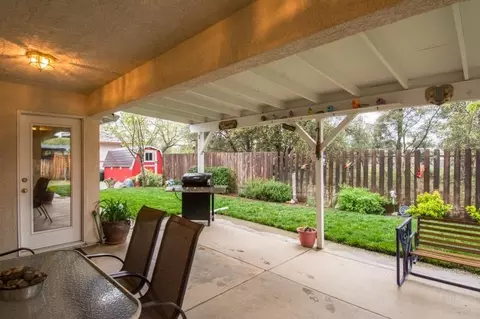 836 Fountain Cir, Redding, CA 96003 photo 25