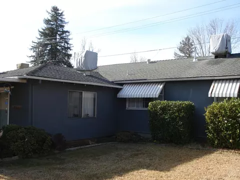 1105 C St, Redding, CA 96002 photo 9