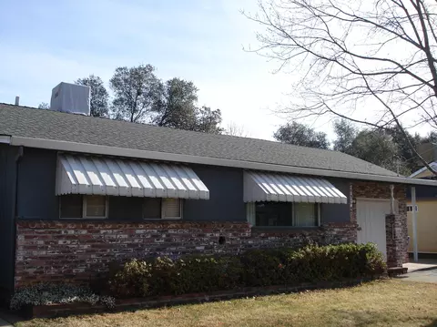 1105 C St, Redding, CA 96002 photo 7
