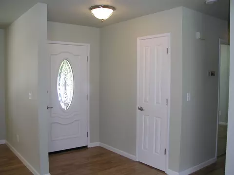 406 Turquoise Ct, Redding, CA 96003 photo 4