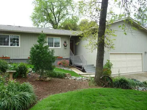 2752 Jasmine Way, Redding, CA 96002 photo 1