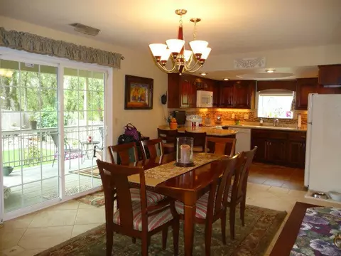 2752 Jasmine Way, Redding, CA 96002 photo 13