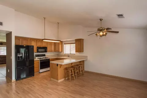 315 Springer Dr, Redding, CA 96003 photo 6