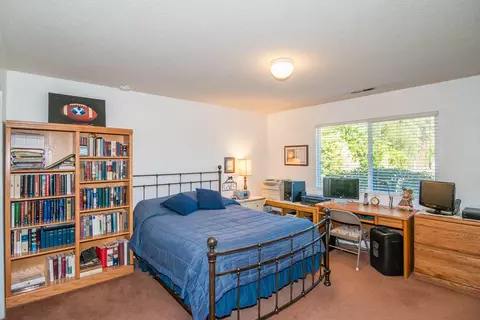 2930 Balaton Ave, Redding, CA 96001 photo 26