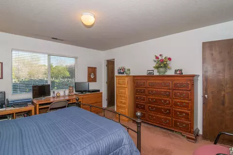 2930 Balaton Ave, Redding, CA 96001 photo 27