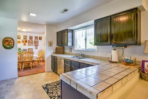 2930 Balaton Ave, Redding, CA 96001 photo 10