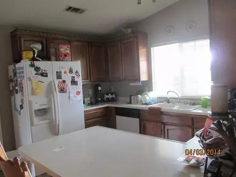 2862 Cobblestone Loop, Anderson, CA 96007 photo 3
