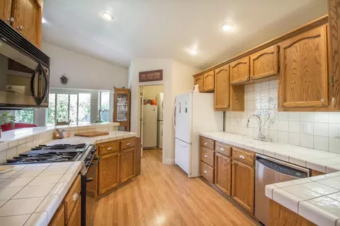 4329 Pintail Dr, Redding, CA 96001 photo 7