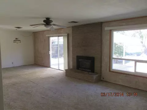 2014 Sycamore Dr, Redding, CA 96001 photo 4