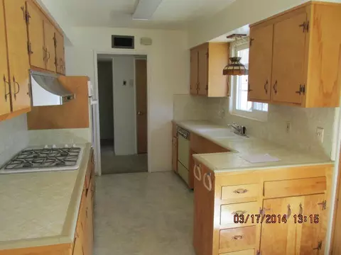 2014 Sycamore Dr, Redding, CA 96001 photo 10