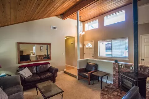 3022 Lake Redding Dr, Redding, CA 96003 photo 3