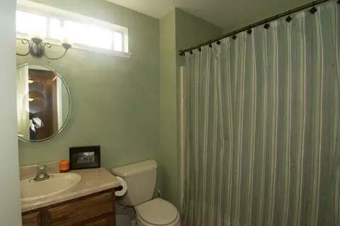 3022 Lake Redding Dr, Redding, CA 96003 photo 17
