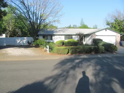 2000 Wicklow St, Redding, CA 96001 photo 12