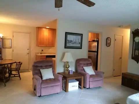 1888 Del Mar Ave, Redding, CA 96003 photo 5