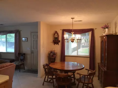 1888 Del Mar Ave, Redding, CA 96003 photo 8